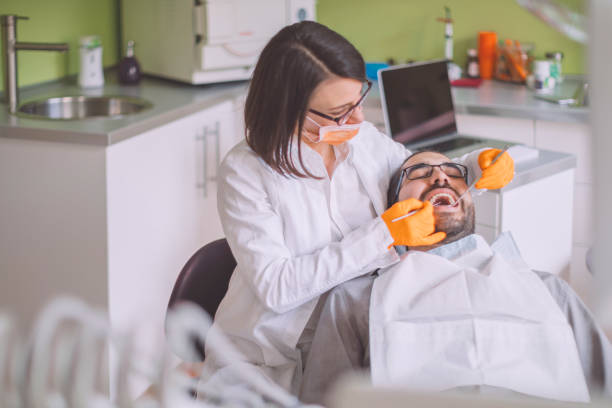 Best Broken or Chipped Tooth Repair in Clinton, MS